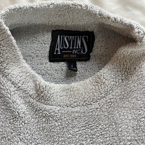 Block Island Crew Neck - Picture 3 of 3